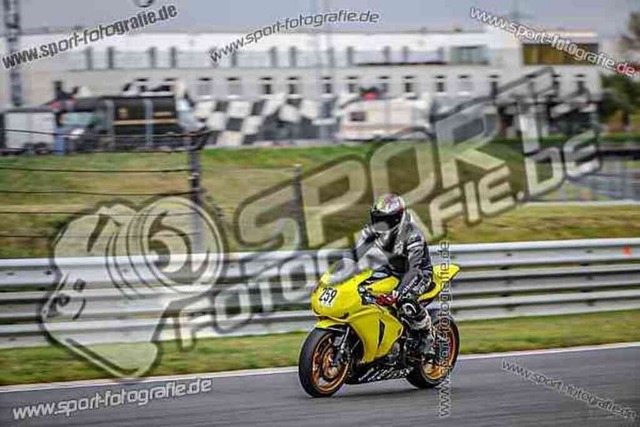 pubi2521 | Professionelle Fotos von Sportveranstaltungen, aber auch Hochzeiten und anderen Events. - Realisiert mit Pictrs.com