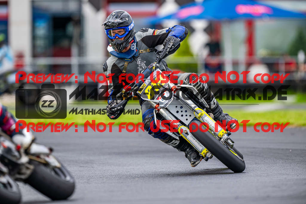 MaZZes_FotoMatrix_240712_6007705_4302 | S4