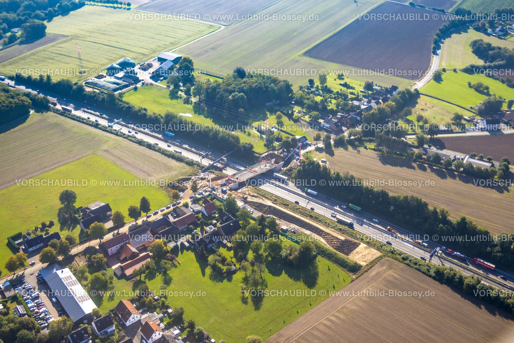 Unna220900359 | Luftbild, Baustelle mit Brückenneubau Hertinger Straße über die Autobahn A44, Unna, Ruhrgebiet, Nordrhein-Westfalen, Deutschland