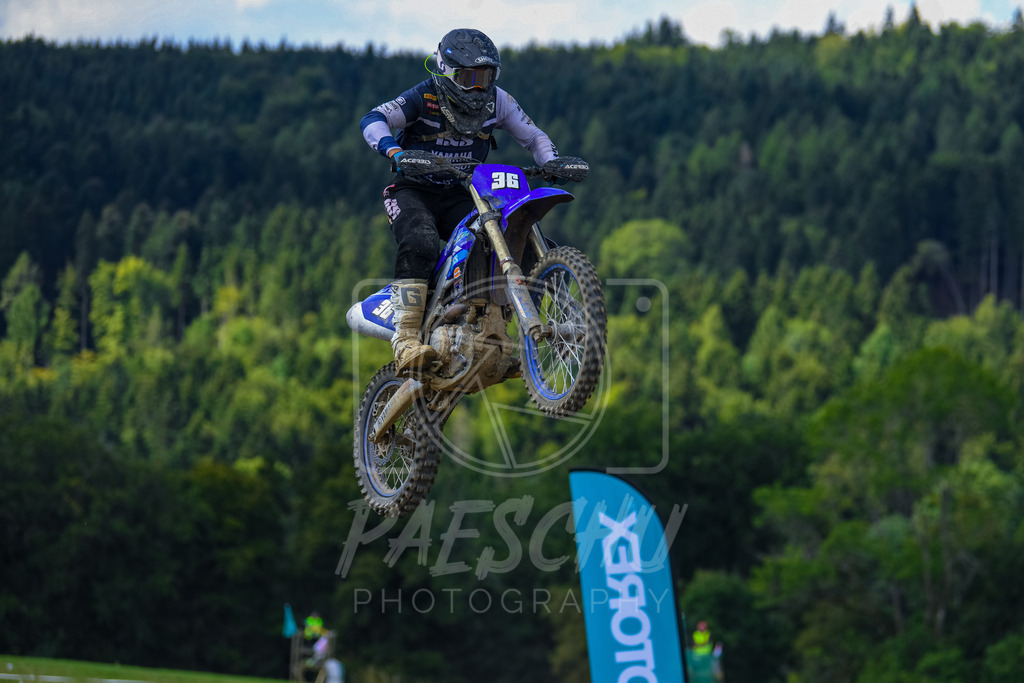 Yami (109) | Paeschuphoto Shop - Wer nicht sucht der auch nicht findet.Ob Motocrossbilder oder von einem besuchtem Spiel, Hauptsache Action. - Realisiert mit Pictrs.com