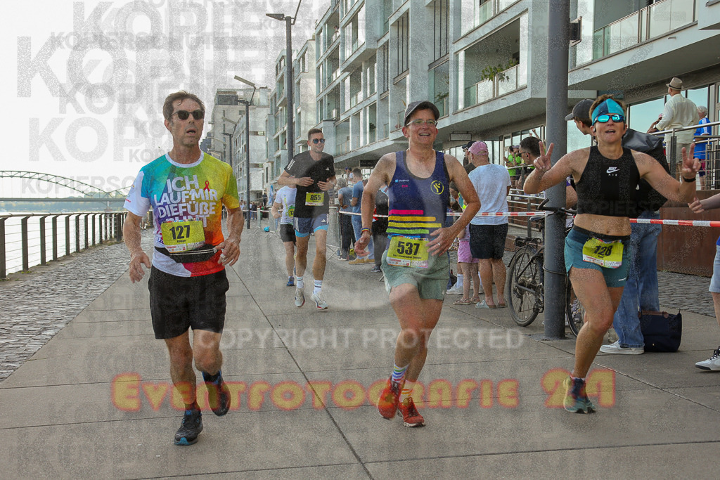 250920_1447_EX1_7537 | Sportfotografie im Rhein-Sieg Kreis, Köln, Bonn, NRW, Rheinland Pfalz, Hessen, etc. Unser Tätigkeitsfeld umfasst den Laufsport vom Volkslauf über den Marathon, Duathlon, Triathon bis zum Ultralauf wie Kölnpfad Ultra oder Schindertrail.