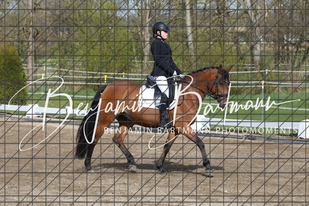 AZ2A2880 | Benjamin Bartmann Photomoments