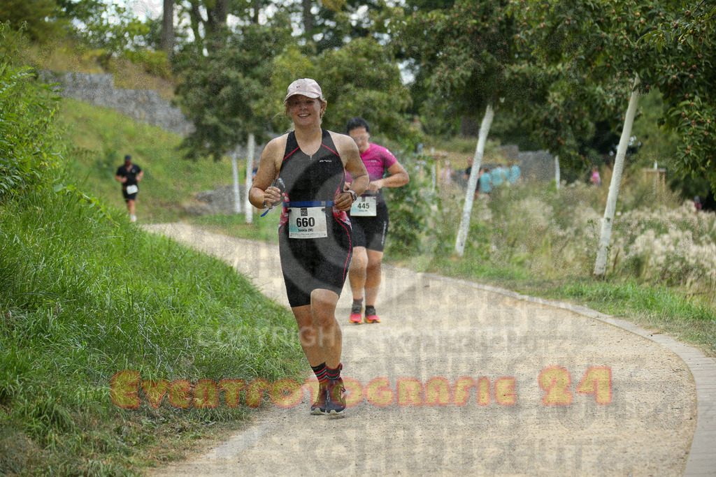 250824_1427_EX1_6255 | Sportfotografie im Rhein-Sieg Kreis, Köln, Bonn, NRW, Rheinland Pfalz, Hessen, etc. Unser Tätigkeitsfeld umfasst den Laufsport vom Volkslauf über den Marathon, Duathlon, Triathon bis zum Ultralauf wie Kölnpfad Ultra oder Schindertrail.