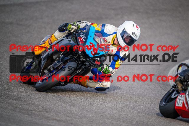 MaZZes_Fotomatrix_20240317_6007705_5484 | Fotograf Mathias Schmid
Sportfotograf,
Eventfotograf,
Hochzeitsfotograf,
Portraitfotograf