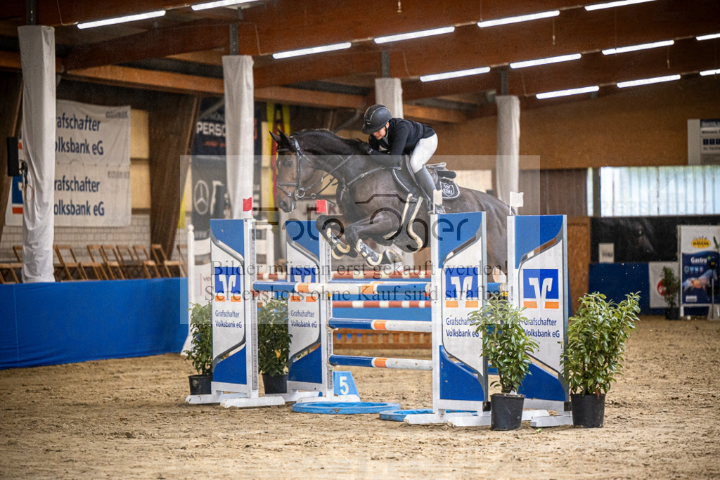 DOS_0415 | Entdecke hochwertige Reitturnierfotos von Foto Oger. Professionell, emotional und authentisch – jetzt Lieblingsmomente im Shop bestellen.Deutschlandweite Turnierfotografie. - Realisiert mit Pictrs.com