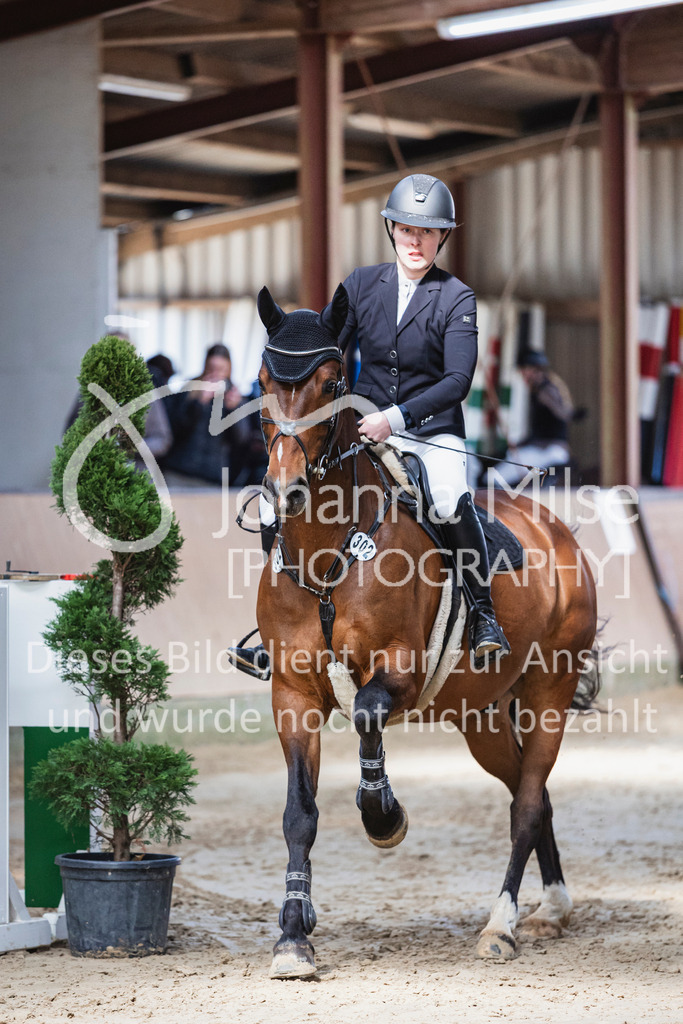 260322_HF-Schw_L-Stil-407 | Deine schönsten Turniermomente als professionelle Fotos! Entdecke hochwertige Pferdesport-Fotografie im Online-Shop. Jetzt Fotos finden & bestellen!