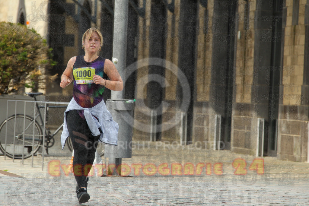 250920_1528_EV4_8877 | Sportfotografie im Rhein-Sieg Kreis, Köln, Bonn, NRW, Rheinland Pfalz, Hessen, etc. Unser Tätigkeitsfeld umfasst den Laufsport vom Volkslauf über den Marathon, Duathlon, Triathon bis zum Ultralauf wie Kölnpfad Ultra oder Schindertrail.