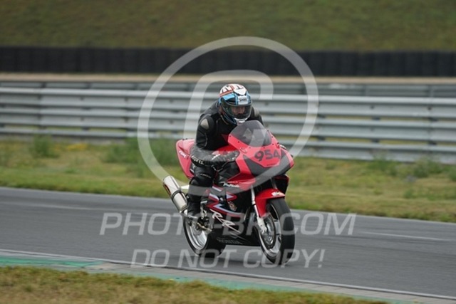 2024_08_18_PBK_42548 | Sportfotografie; SlowMotion; Video; Rennstrecke; Hafeneger; Speer; Racing; RSE; BMW; CBO; Trackday; Motorsportarena; Hockenheimring; Brno; Most; Barcelona; Valencia