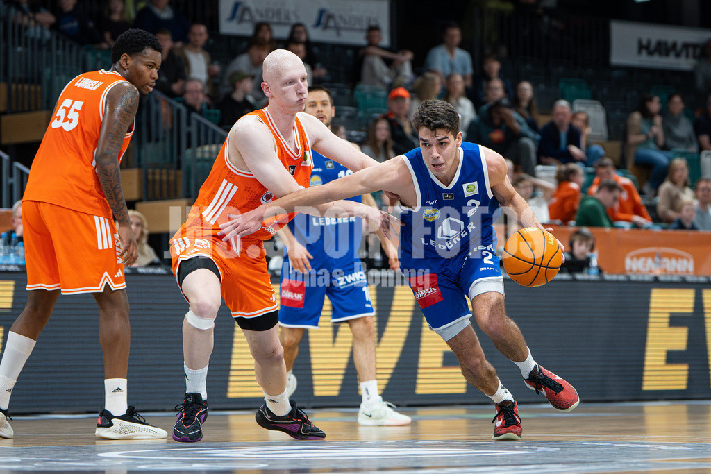 Basketball I Herren I Saison 2025-2026 I 2. Bundesliga ProB Nord I 23. Spieltag I RASTA Vechta II - EN Baskets Schwelm I 7840 | jns.sportfotos - Realisiert mit Pictrs.com