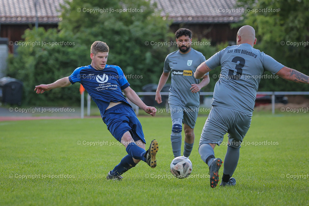 BQ3I5471 | 17.05.2023; Kreisliga C Dillenburg; Rasenplatz Dillenburg; SSV Dillenburg II - FSV Nanzenbach; Ergebnis: 2:2 (0:1)