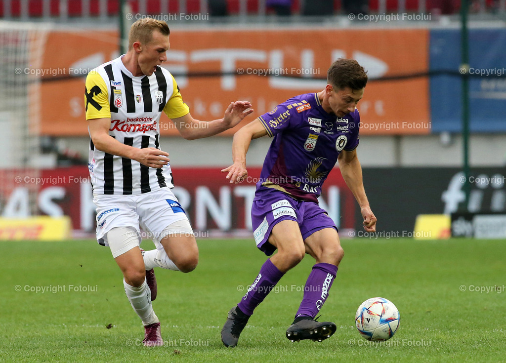 A_LUI_151022_03 | SPORT,FUSSBALL,TIPICO BUNDESLIGA AUSTRIA KLAGENFURT-LASK 15.10.20022 IM BILD :TILL SCHUMACHER  (KLAGENFURT) UND THOMAS GOIGINGER (LASK) FOTO:FOTOLUI/MARIOWIMMER