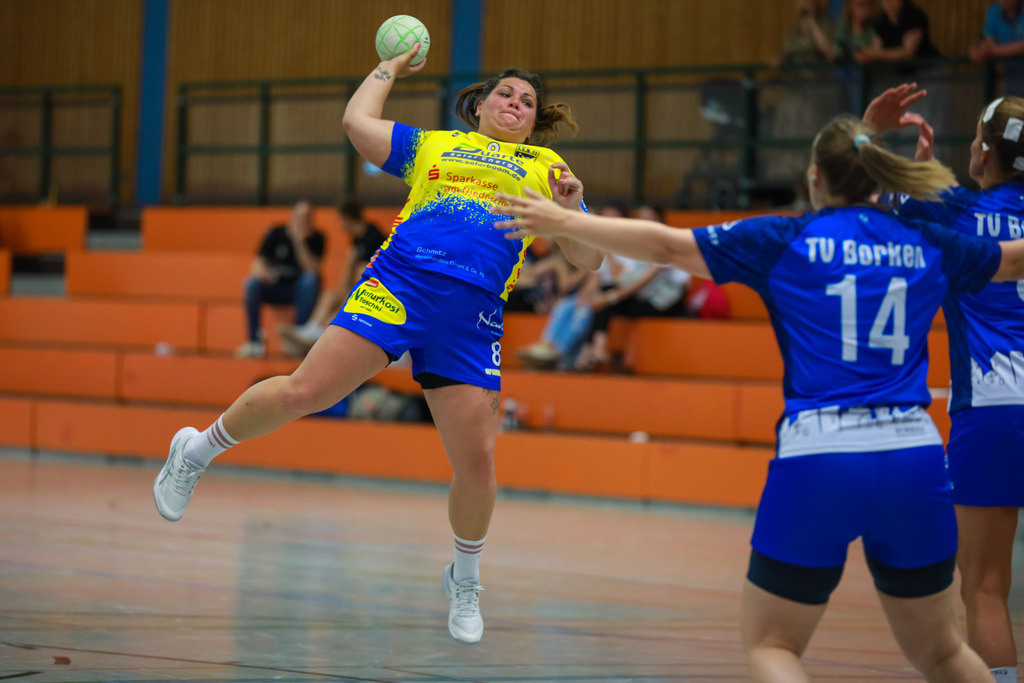 SVN_BorkenII_100525_103 | Bildergalerie von Sport-Ereignissen aber auch von weiteren spannenden Dingen - nicht nur vom Niederrhein. In Anlehnung an den bekannten Spruch von Hanns Dieter Hüsch heißt das Motto: "Niederrhein ist überall".  - Realisiert mit Pictrs.com