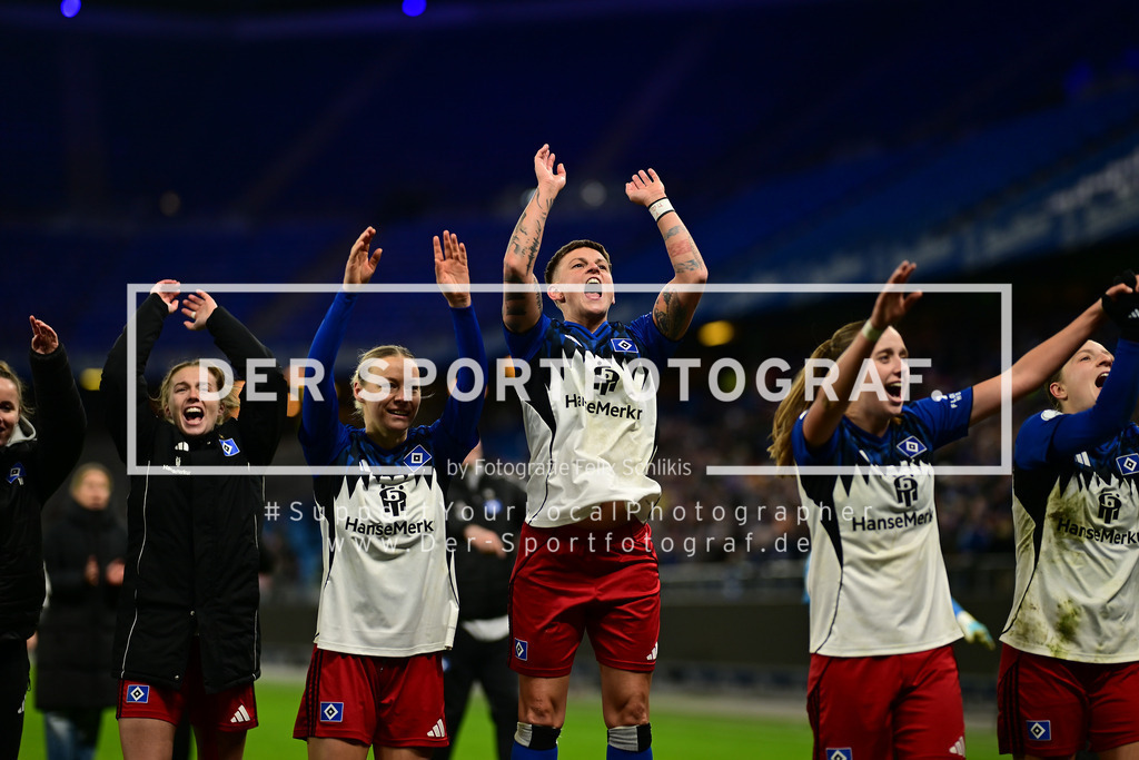 Fußball I Frauen I Saison 2025-2026 I DFB-Pokal I Achtelfinale I Hamburger SV - Bayer 04 Leverkusen I 18328 | Der Sportfotograf. - Realisiert mit Pictrs.com