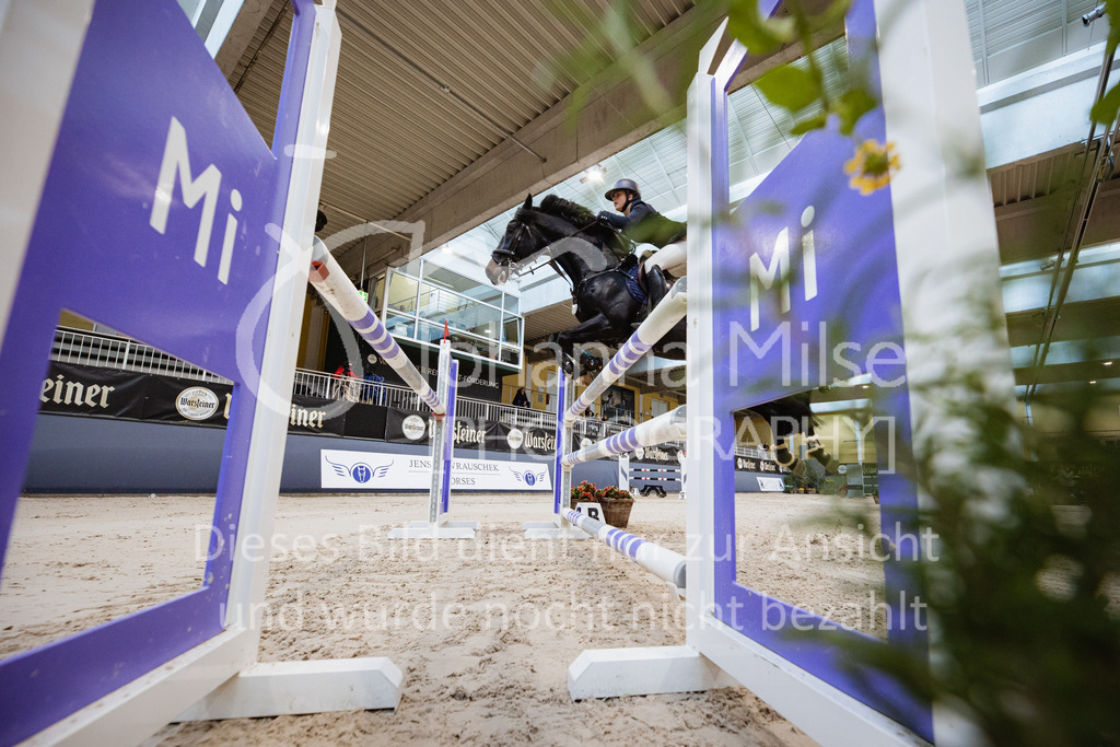 221112_Warstein_L-Spr-260 | Deine schönsten Turniermomente als professionelle Fotos! Entdecke hochwertige Pferdesport-Fotografie im Online-Shop. Jetzt Fotos finden & bestellen!