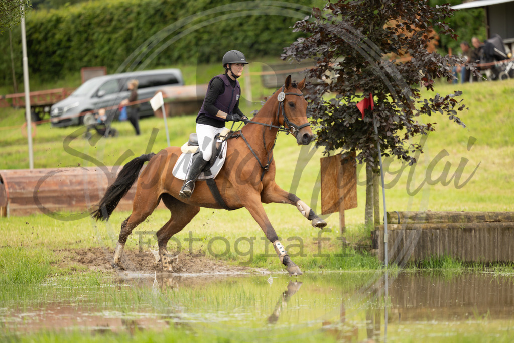 994A2321 | sabrinanicolaifotografie - Realisiert mit Pictrs.com