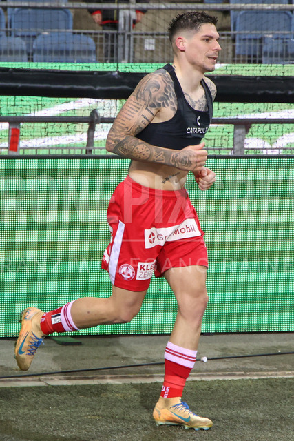 Austrian Bundesliga: Grazer AK 1902 vs LASK | GRAZ, AUSTRIA, 13.DEC.25 - SOCCER - ADMIRAL Bundesliga, Grazer AK 1902 vs LASK. The image shows Dominik Frieser (GAK) gives his trikot to a fan.