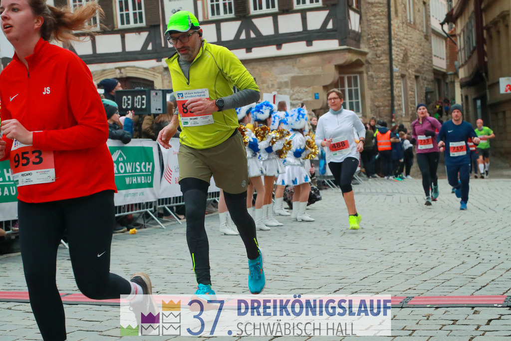 VR Bank Hauptlauf 10000m | 3 Koenigslauf 2023 - Realisiert mit Pictrs.com