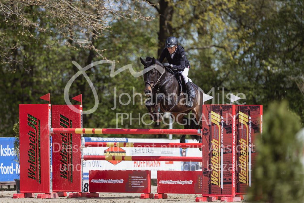 230501_SpengeW_M2St-226 | Deine schönsten Turniermomente als professionelle Fotos! Entdecke hochwertige Pferdesport-Fotografie im Online-Shop. Jetzt Fotos finden & bestellen!