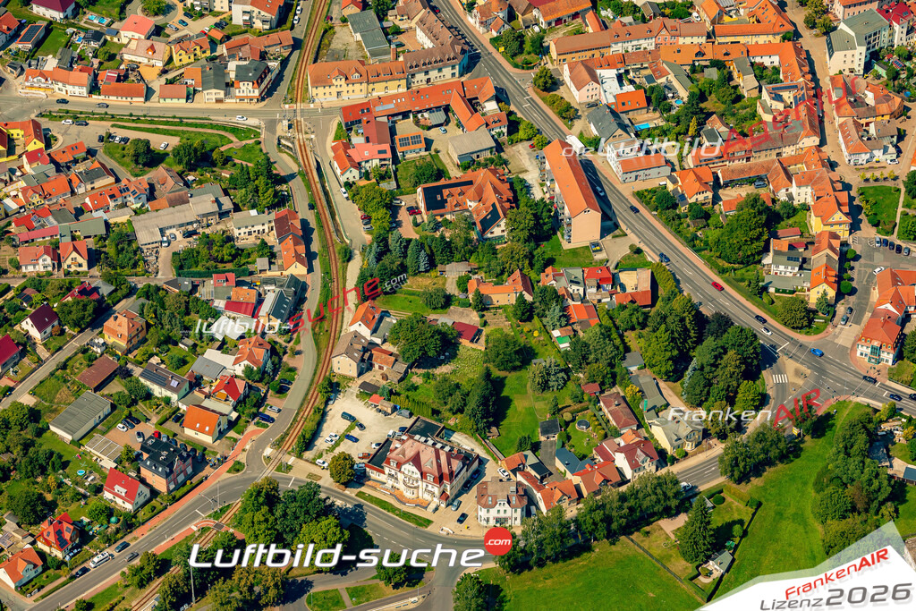 Luftbild der Stadt Bad Berka - Die Luftaufnahme wurde 2025 vom UL-Flugzeug heraus erstellt ( keine Drohne ) - Hochauflösende Luftaufnahme - für professionelle Ausdrucke geeignet. Die Geschenkidee !Hier alle&nbsp;Infos zur Lizenzierung der LuftaufnahmeWir fliegen auch dieses Jahr wieder in Ihre Region um Luftbilder zu erstellen.- Luftbild anfragen