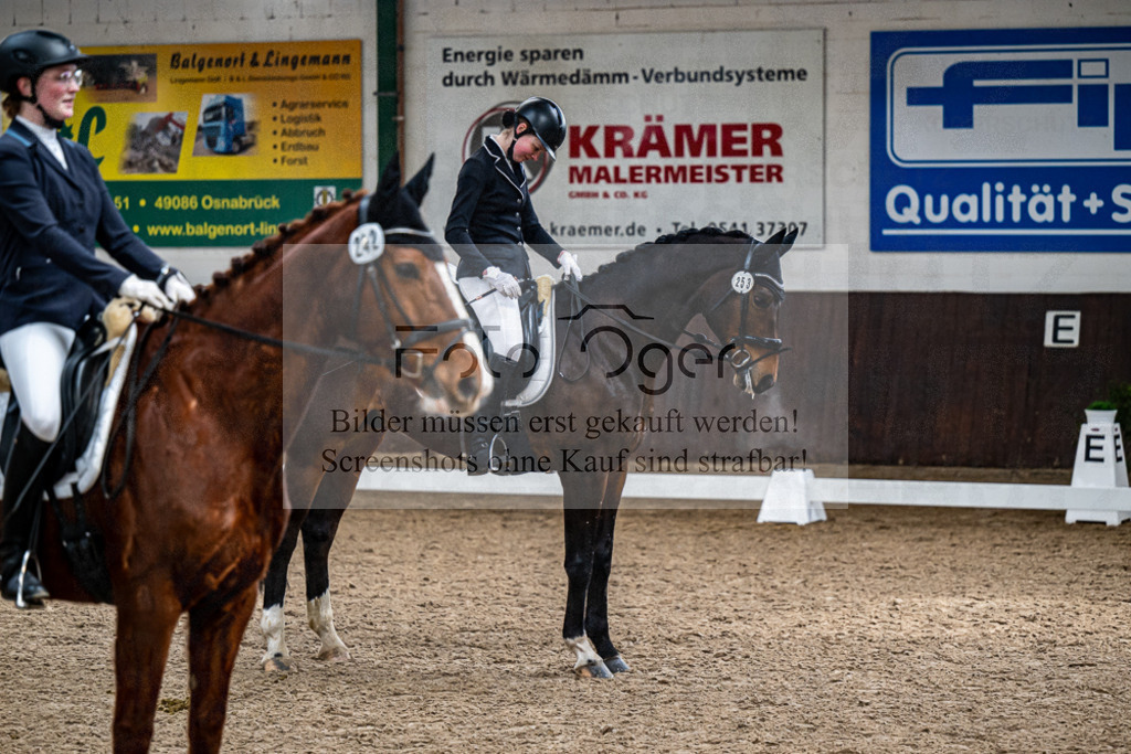 20240310-DOS_0091 | Entdecke hochwertige Reitturnierfotos von Foto Oger. Professionell, emotional und authentisch – jetzt Lieblingsmomente im Shop bestellen.Deutschlandweite Turnierfotografie. - Realisiert mit Pictrs.com