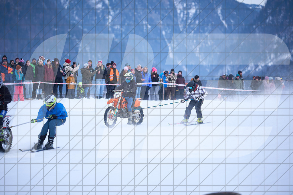 11. Holzknecht Skijöring | Skijöring am 24.01.2026: 11. Holzknecht Skijöring in Gosau am Dachstein, Oberösterreich, ÖsterreichFoto: © 2026 Martin Bihounek | mb-creative.eu