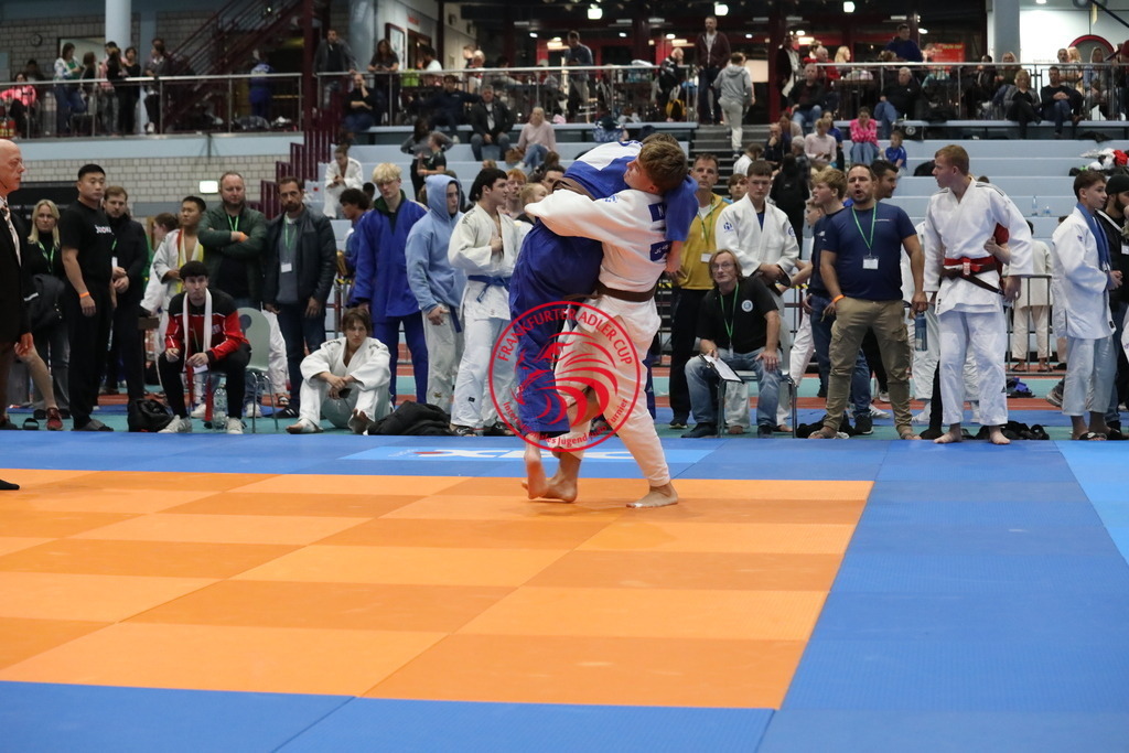 1J7A2468 | Fotos vom Adler Cup - Pictures from Adler Cup

Hier findet Ihr alle Eindrücke und großen Momente der Adler Cup Wochenenden. Here you will find all impressions and great moments of the Adler Cup weekends. - Realisiert mit Pictrs.com