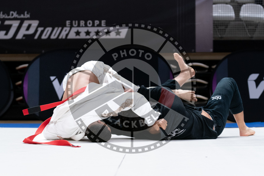 20241012PBB4282 | Athletes compete during the AJP Tour Europe Continental Jiu-Jitsu Professional Championship on October 12, 2024 in Almere near Amsterdam, Netherlands. © Chiara Dazi / photoblackbelt