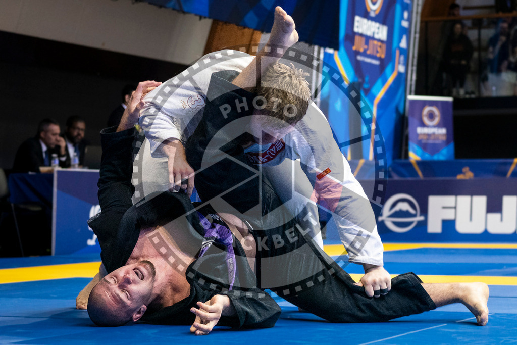 20240123PBB01866 | Fighters compete during the second day of the IBJJF European Championship in Paris, France, on January 23, 2024.