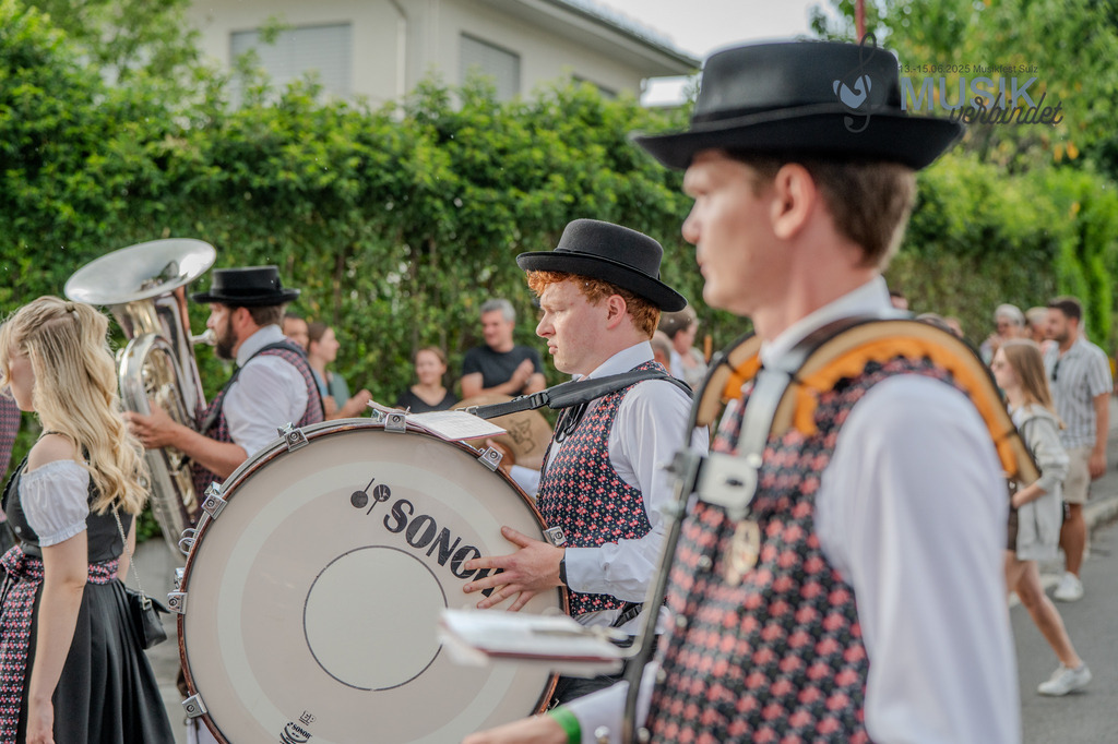 DSC_4305 | "Fussifoto.com – Ihr Ansprechpartner für hochwertige Fotografie! Entdecken Sie kreative Bilder und professionelle Dienstleistungen. Kontaktieren Sie uns für Ihre Projekte!"