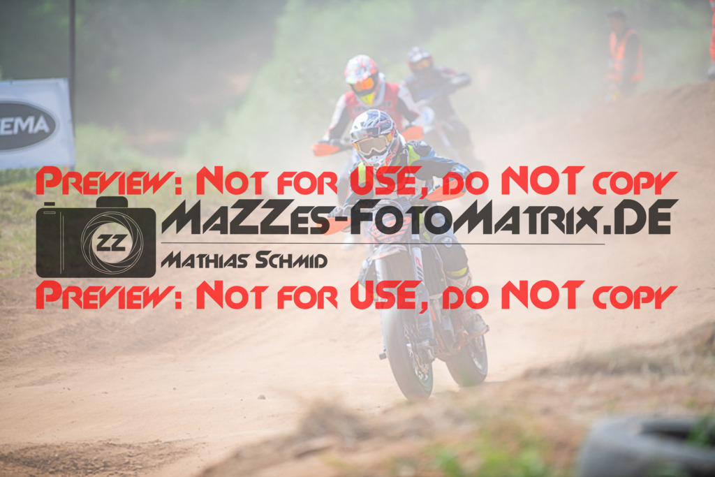 MaZZes_FotoMatrix_220529_6890 | Fotograf Mathias Schmid
Sportfotograf,
Eventfotograf,
Hochzeitsfotograf,
Portraitfotograf