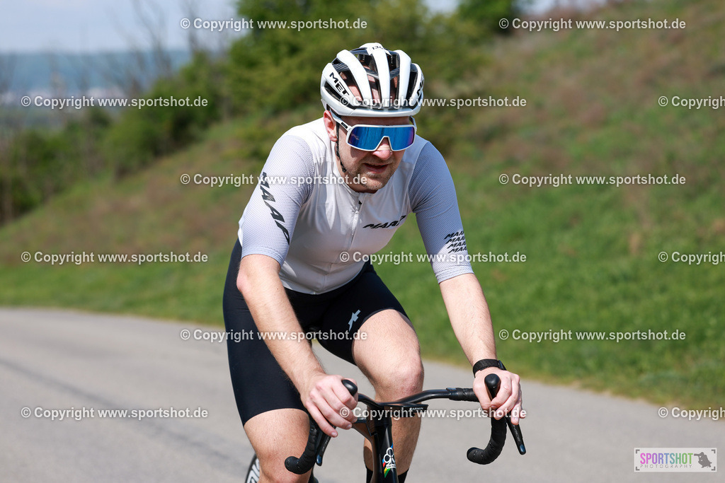 194_AR6_9427 | Neusiedlersee Radmarathon 2026@sportshot_your_pictrs #yourpictures#roadtowm2029 #nrm #neusiedlerseeradmarathon #neusiedlersee #neusiedlerseetourismus #burgenland #mörbisch #nrm26 #burgenlandtourismus #voglundco #poweredbyburgenlandtourismus #radsport #rad #marathon #ucigranfondo #visitburgenland #ucigranfondoworldseries