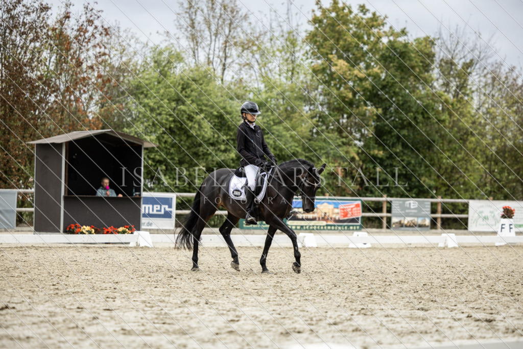 DK5A7888 | Isabel Marstall Fotografie - Realisiert mit Pictrs.com