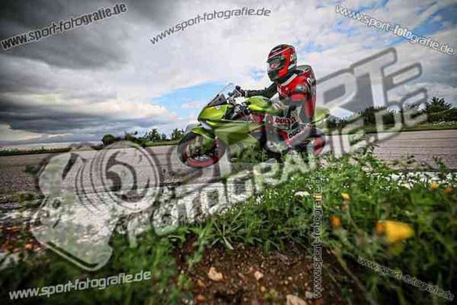 pubi5678 | Professionelle Fotos von Sportveranstaltungen, aber auch Hochzeiten und anderen Events. - Realisiert mit Pictrs.com