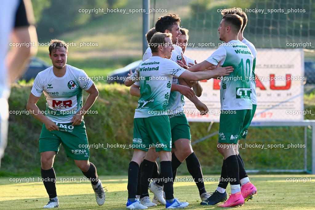 ASKÖ Köttmannsdorf vs. SV Feldkirchen 2.6.2023 | #26 Andreas Tiffner, Jubel SV Feldkirchen Mannschaft,#6 Michael Tammegger, #5 David Tamegger, #9 Martin Hinteregger, #10 Mirel Mujkic