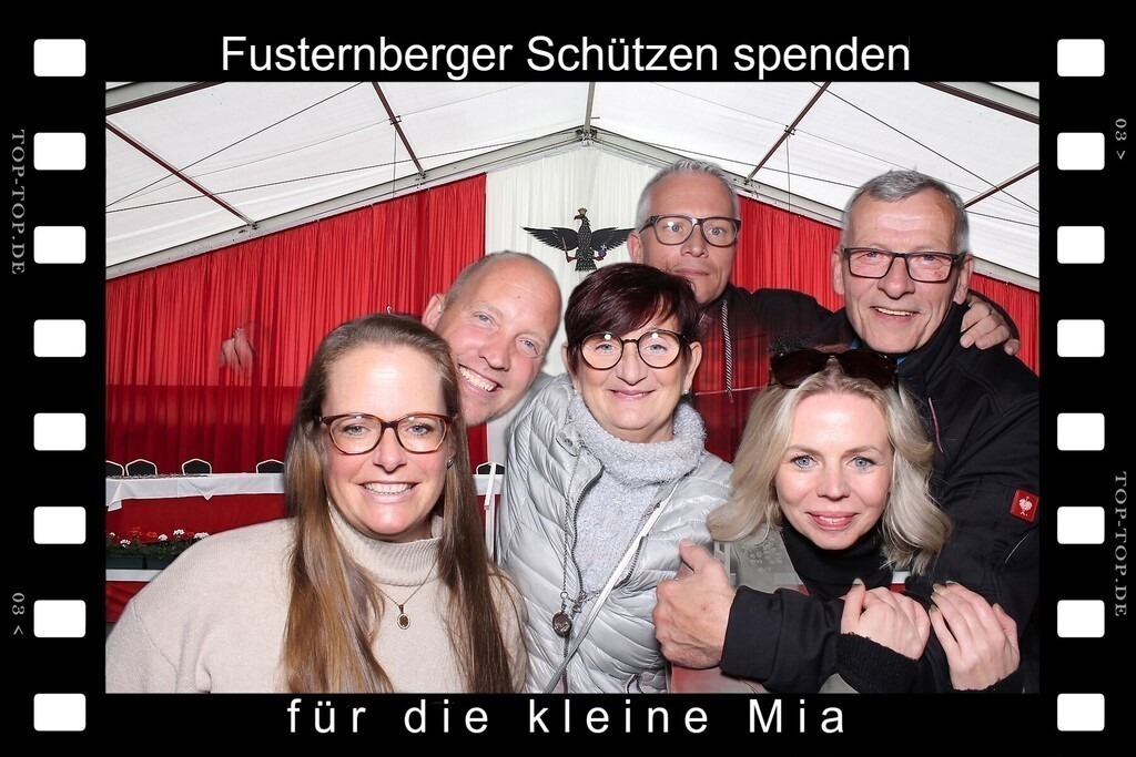 top-top.de 240928-027 | Foto, Video, Fotografie, Videografie, Fotobox, DJ, Discjockey, Musik, Musikbox, Veranstaltung, Photobooth, Amazon, Ebay, Buchtipp, Bestseller, Autor, Verlag, Buch, Wesel, Hamminkeln, NRW, Dinslaken, Rees, Drohne, Hochzeit, Party, Fotobox, Wesel, Fotograf