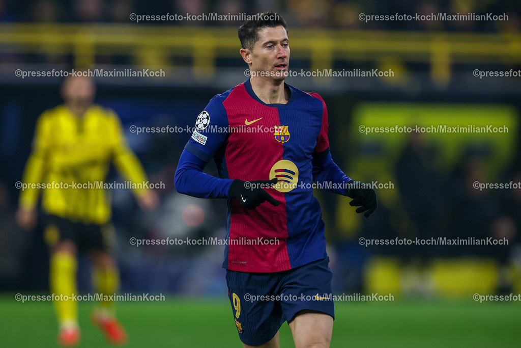 UCL11122402149 | 11.12.2024, UEFA Champions League, Borussia Dortmund - FC Barcelona, 8. Spieltag, Signal Iduna Park, Saison 2024 2025: Robert Lewandowski (Barca #9)