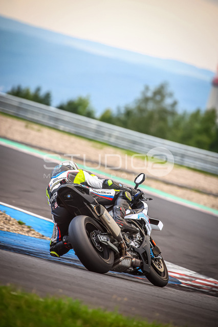 0994-250804AM-012_994 | Deine Full-Service-Agentur für ✔️Videoproduktionen und ✔️Motorsportfotografie Jetzt Angebot anfragen!