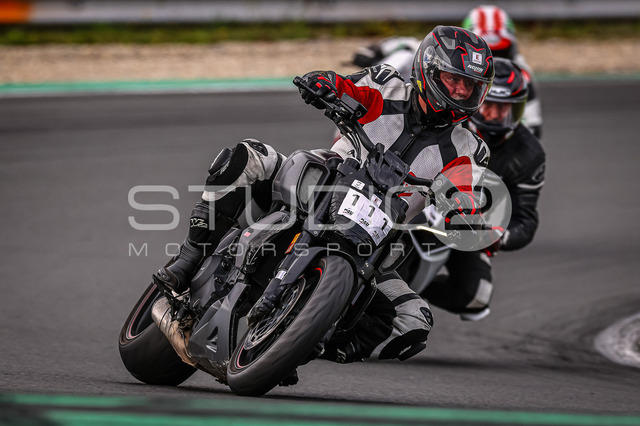 0111-250911-OSL-009_111 | Deine Full-Service-Agentur für ✔️Videoproduktionen und ✔️Motorsportfotografie Jetzt Angebot anfragen!