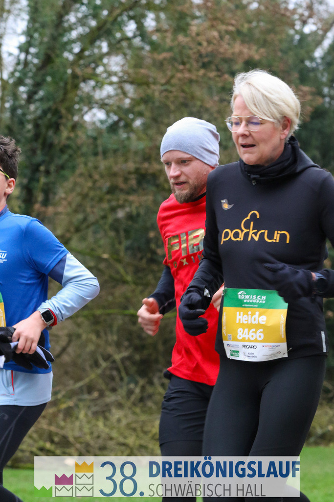 5km Roewisch Wohnbau Cup | 3 Koenigslauf 2024 5km Roewisch Wohnbau Cup - Realisiert mit Pictrs.com