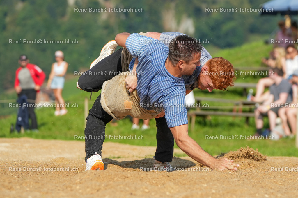 RB_08124 | René Burch leidenschaftlicher Fotograf aus Kerns in Obwalden.  Hier finden sie Sport, Landschaft und Natur Fotografie.
 - Realisiert mit Pictrs.com