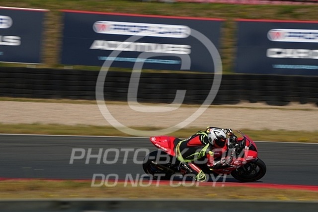 2024_09_05_PBK_12578 | Sportfotografie; SlowMotion; Video; Rennstrecke; Hafeneger; Speer; Racing; RSE; BMW; CBO; Trackday; Motorsportarena; Hockenheimring; Brno; Most; Barcelona; Valencia