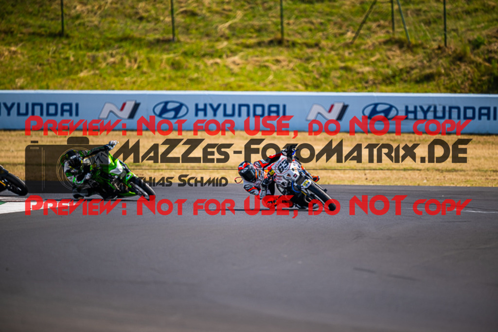 MaZZes_FotoMatrix_220626_2-2 | TWINCUP