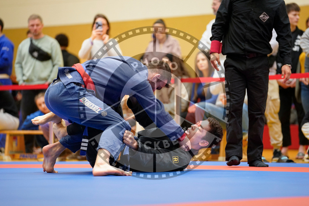 20240203PBB05479 | Fighters compete during the Brazilian Jiu-Jitsu Championship of the AJP Tour in Maintal by Frankfurt am Main, Germany, on February 2, 2024.