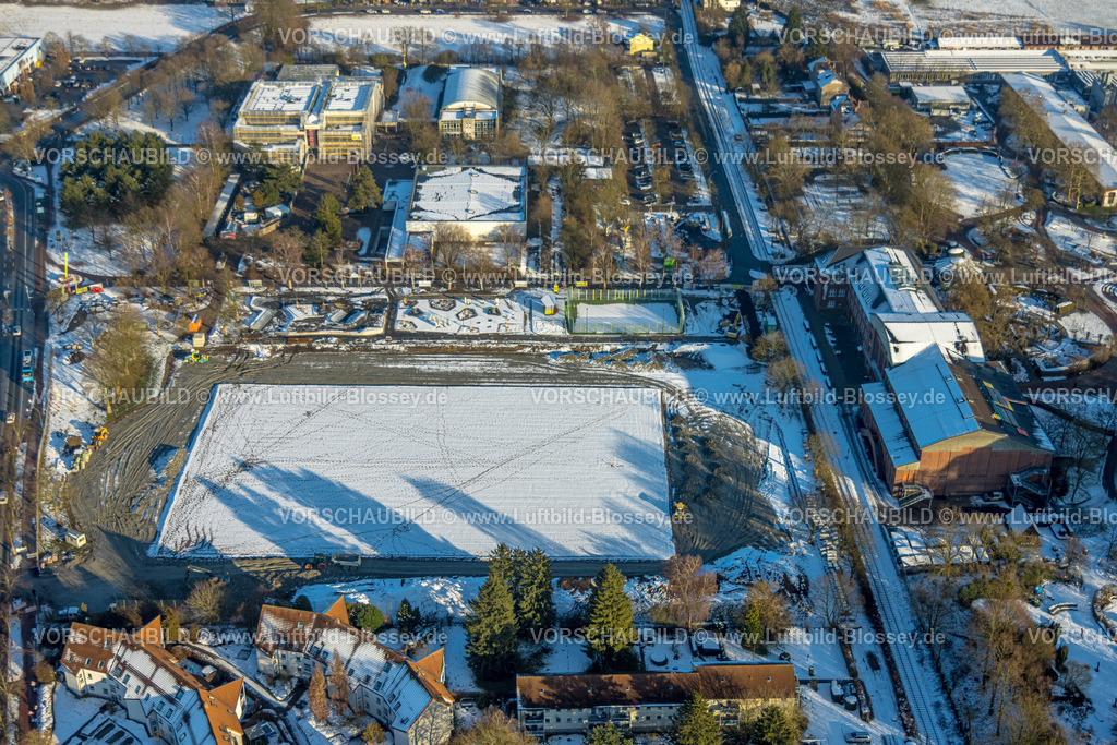 Hamm260105320 | Luftbild, Bauabschnitt der Grünen Umweltachse am Maxipark, Baustelle Sportpark und Freizeitpark Werner-Figgen-Weg Ecke Alter Grenzweg neben dem Freiherr-vom-Stein-Gymnasium, Eingangsbereich Maximilianpark, Winterlandschaft, Uentrop, Hamm, Ruhrgebiet, Nordrhein-Westfalen, Deutschland