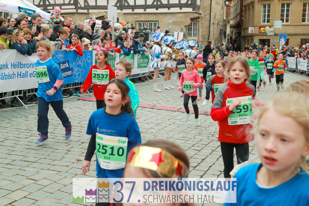 AOK JuniorCup 400m | 3Koenigslauf 2023 - Realisiert mit Pictrs.com