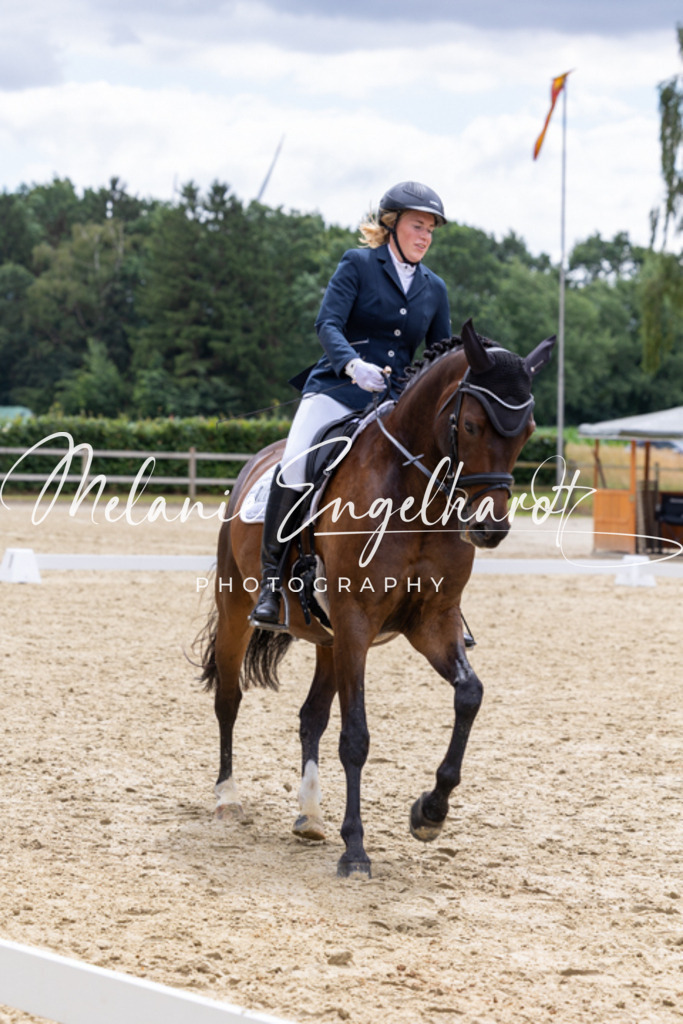 7I8A5203 | melanie-engelhardt-photography - Realisiert mit Pictrs.com