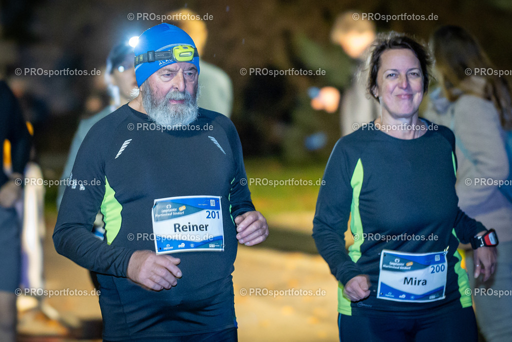 Martinslauf Sindorf 2023 in Kerpen-Sindorf, 09.11.2023 | Impressionen vom Martinslauf Sindorf 2023 am 09.11.2023 in Kerpen-Sindorf (Nordrhein-Westfalen).