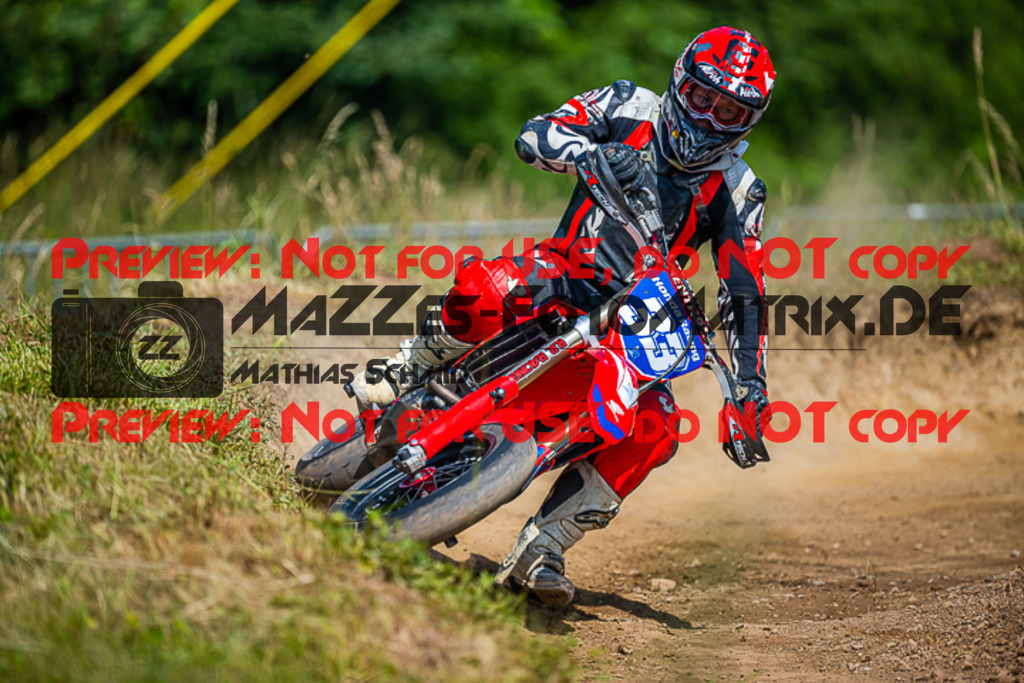 MaZZes_FotoMatrix_220619_1246 | S3