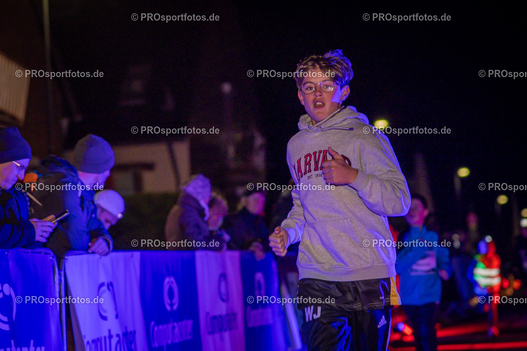 Martinslauf Sindorf 2023 in Kerpen-Sindorf, 09.11.2023 | Impressionen vom Martinslauf Sindorf 2023 am 09.11.2023 in Kerpen-Sindorf (Nordrhein-Westfalen).