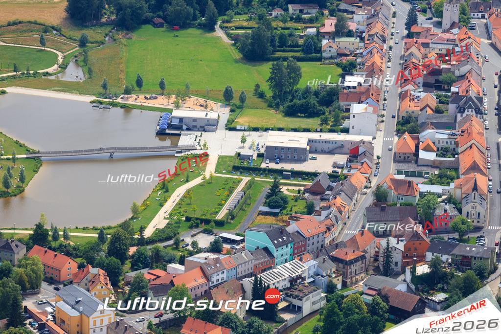 Die Luftaufnahme der Stadt Tirschenreuth wurde vom UL-Flugzeug heraus erstellt ( keine Drohne )- hohe Auflösung für beste Qualität